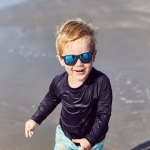 Babiators Polarizado Navigator: Jet Black | Cobalt Mirrored Lenses | 6+ años